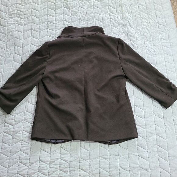 Elle 3/4 sleeve blazer  - Picture 2 of 7